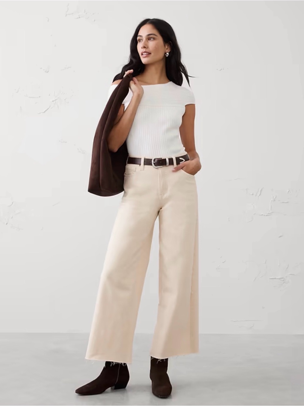 Banana Republic High Waist Cropped Cream Jeans, NWT, Size 6